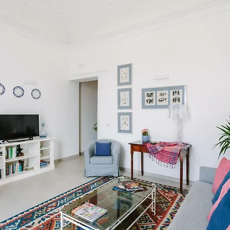 18, Casa Di Charme In Ortigia Holiday home
